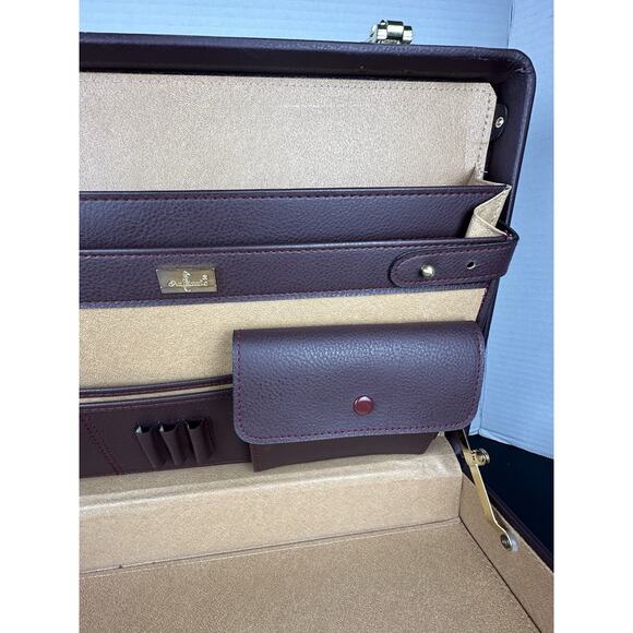 1970s Atlantis Leather Attaché Case Burgundy Suede Interior Executive Briefcase - Picture 10 of 15